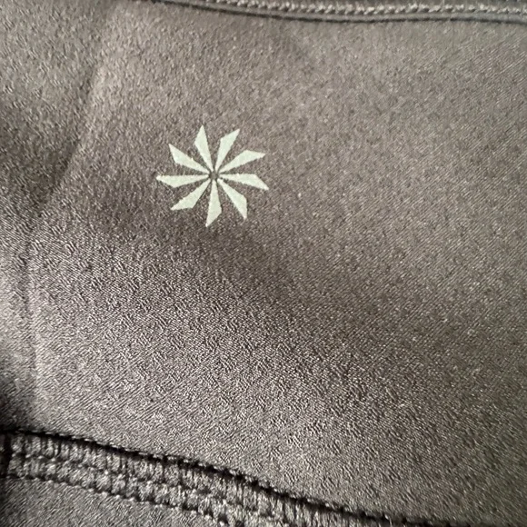 NWT ATHLETA Black “Action Skort in Dobby 16.5”” - Picture 3 of 8